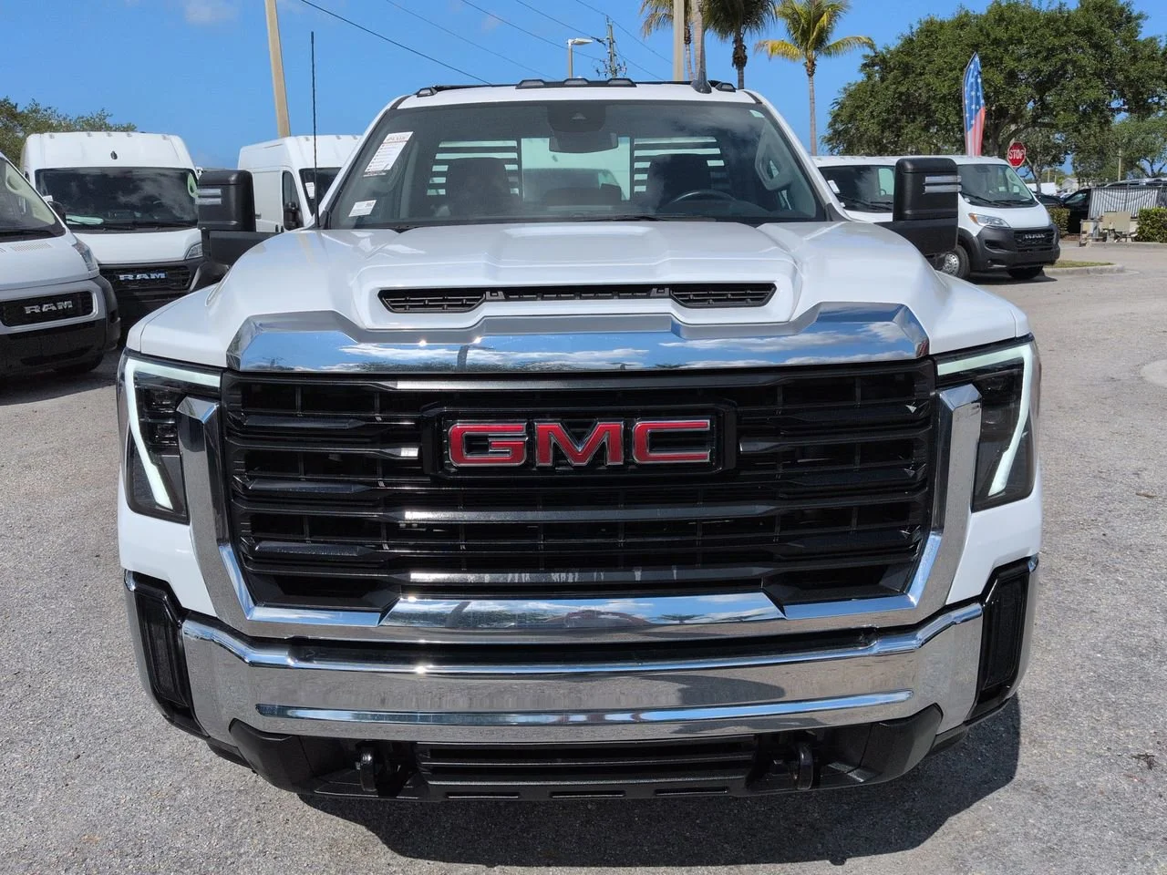 Used 2024 Summit White GMC Pro image 3