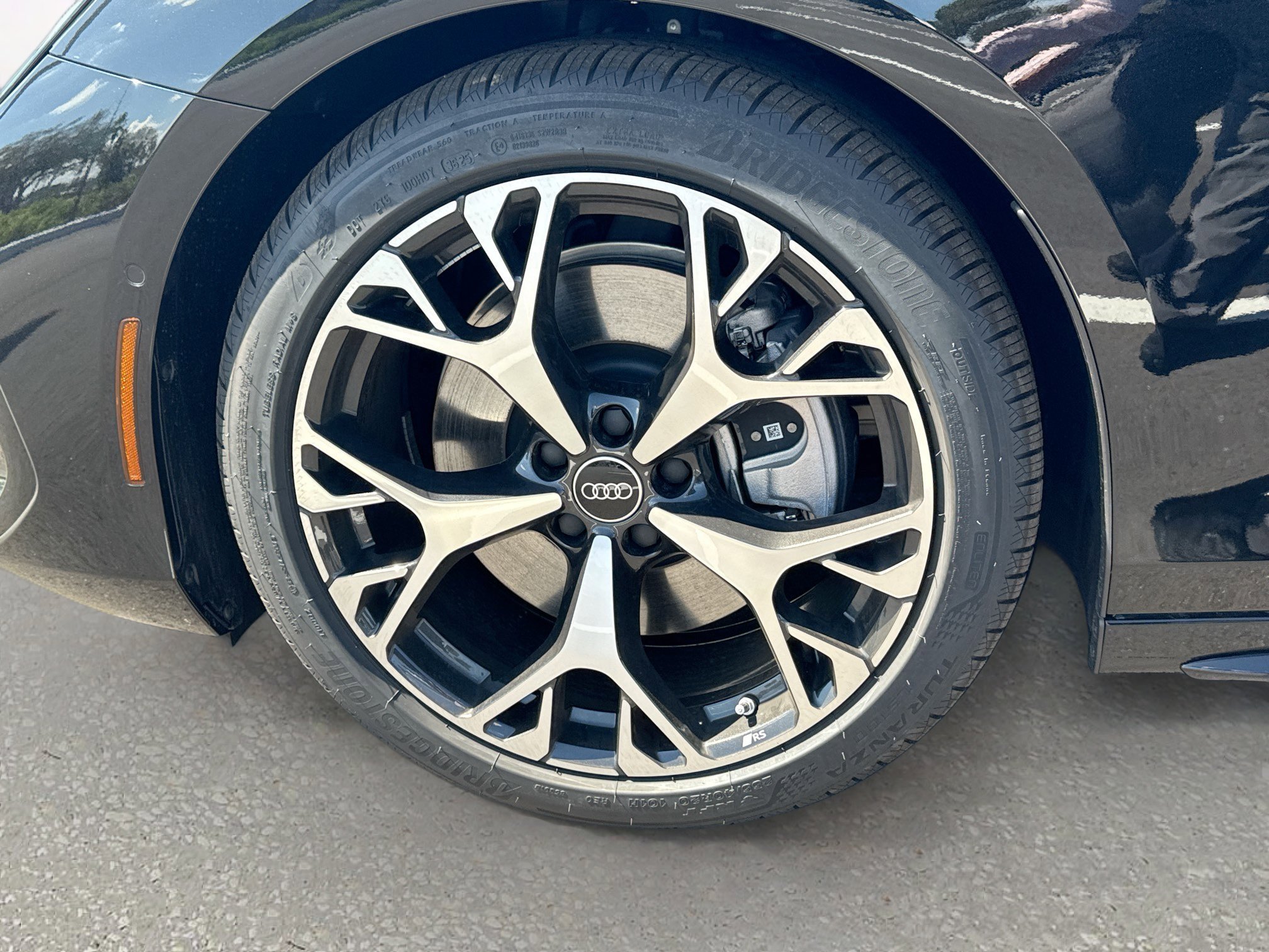 New 2026 Mythos Black Metallic Audi Prestige image 38