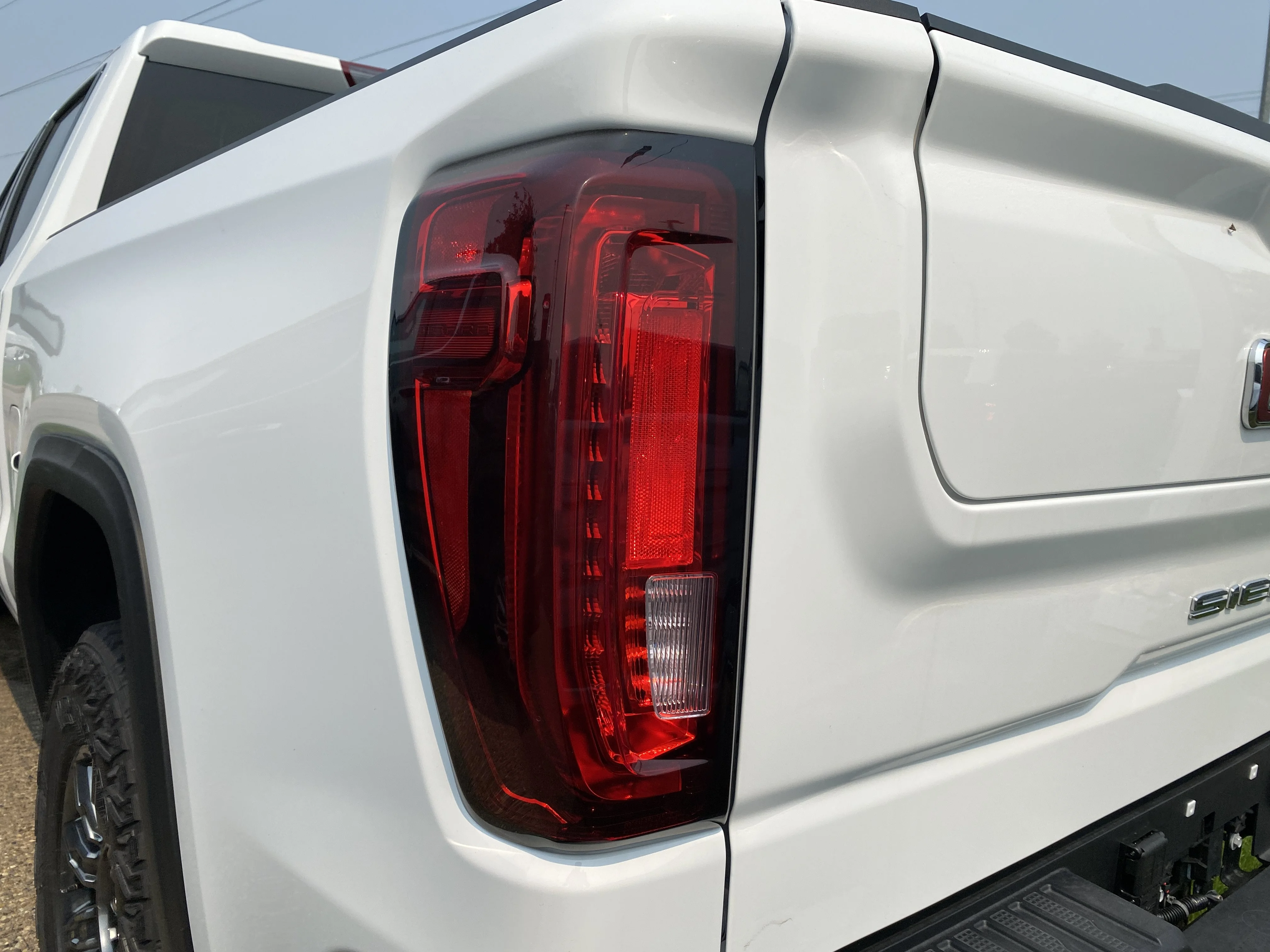 New 2026 Summit White GMC AT4X image 9