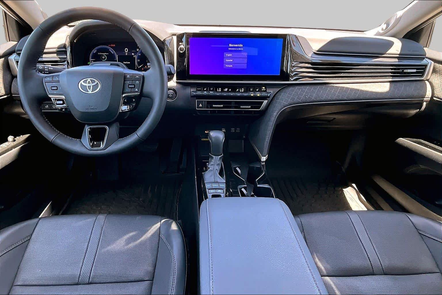 Certified Used 2025 Wind Chill Pearl Toyota XLE image 15