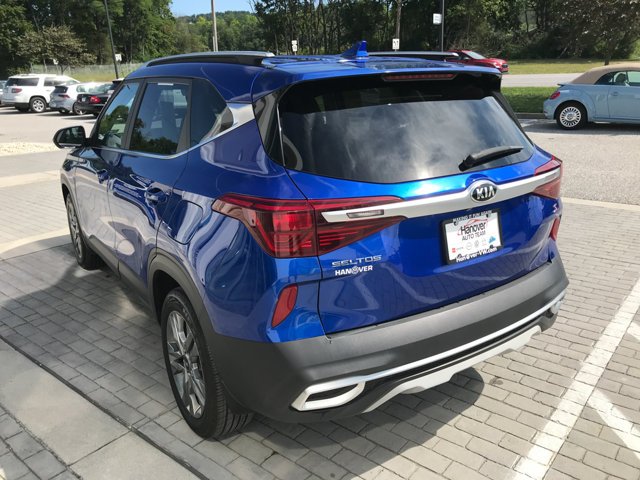 Used 2021 Neptune Blue Kia S image 5