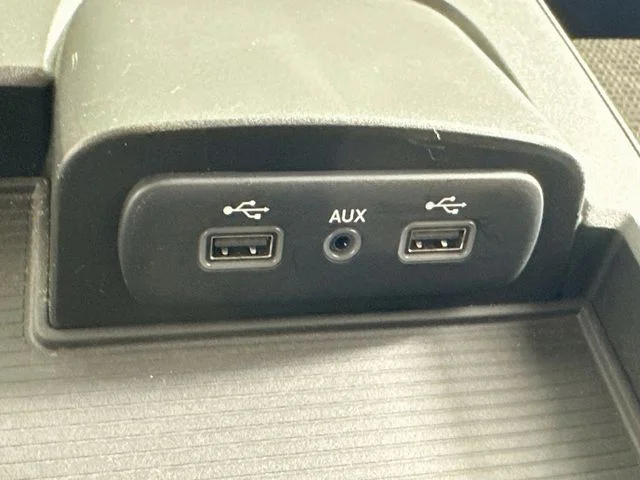 Pre-Owned 2020 Ram 1500 Classic SLT