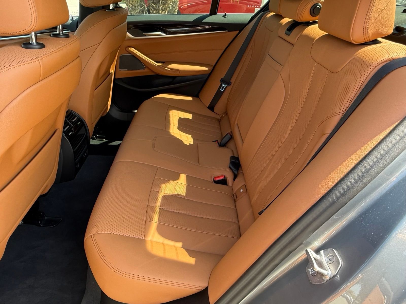 Certified Used 2023 Skyscraper Grey Metallic BMW 540i image 31