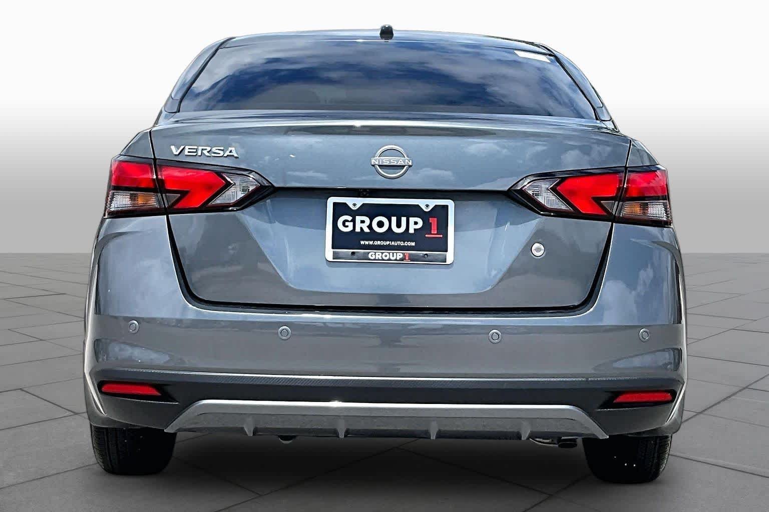 Used 2025 Gun Metallic Nissan S image 5