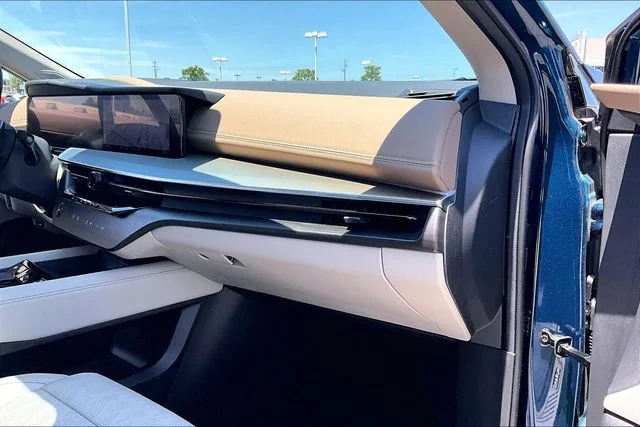 Certified Used 2026 Blue Nissan Platinum image 23