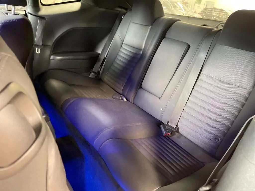 Used 2013 Black Dodge SXT image 27