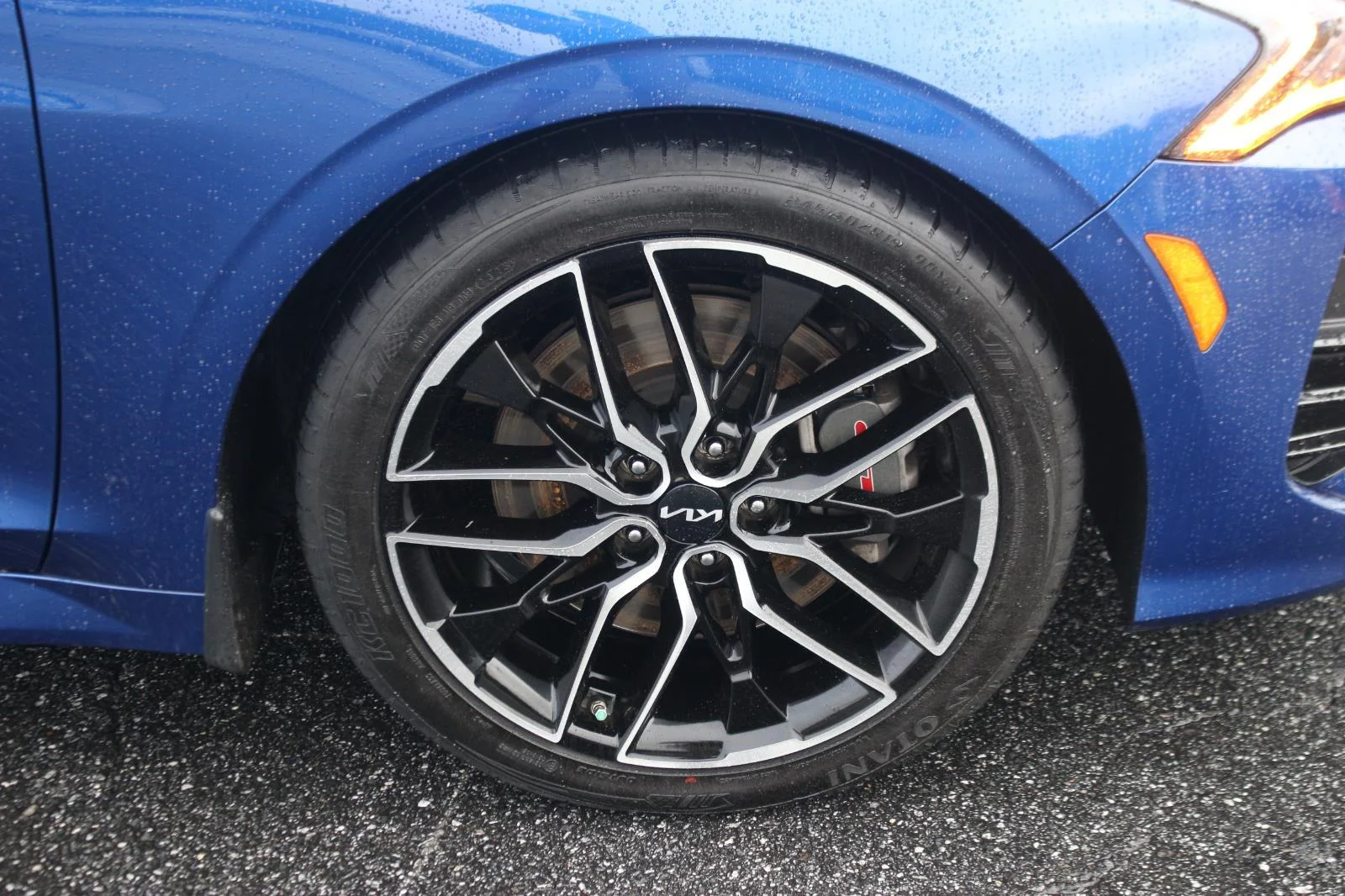 Used 2024 Blue Kia GT image 36