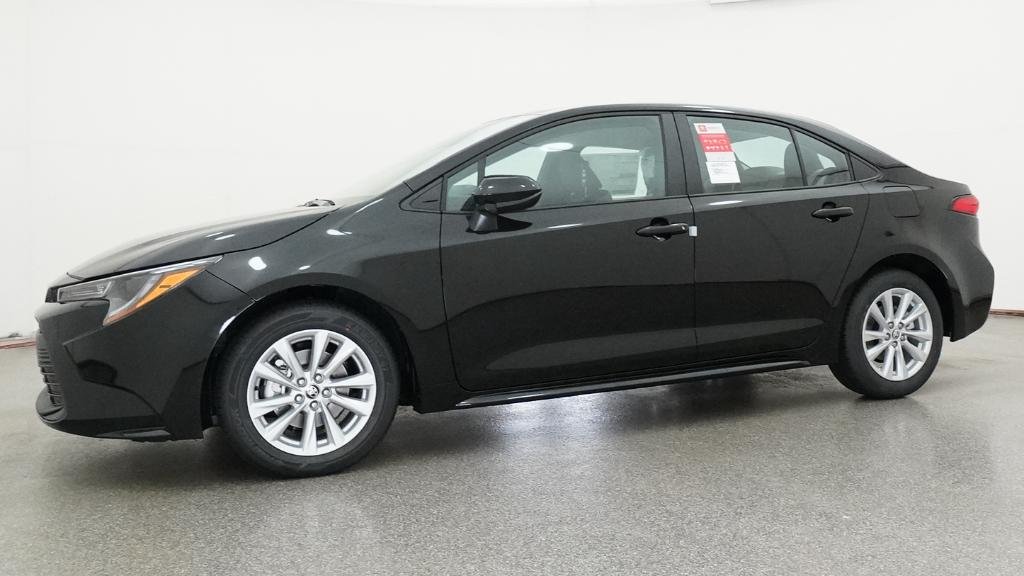 New 2026 Midnight Black Metallic Toyota LE image 49