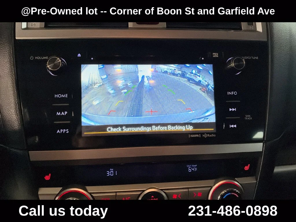 Used 2015 Silver Subaru 2.5i image 24