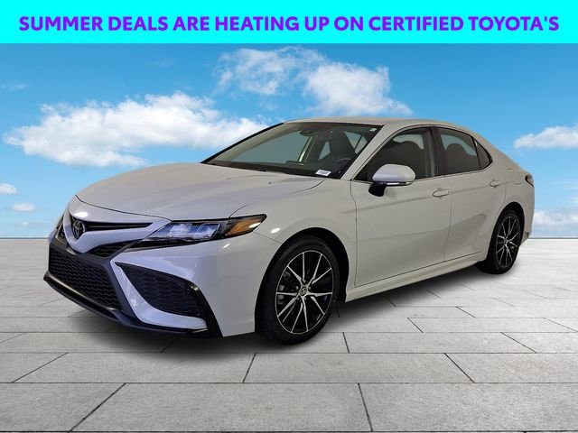Used 2024 White Toyota SE image 4