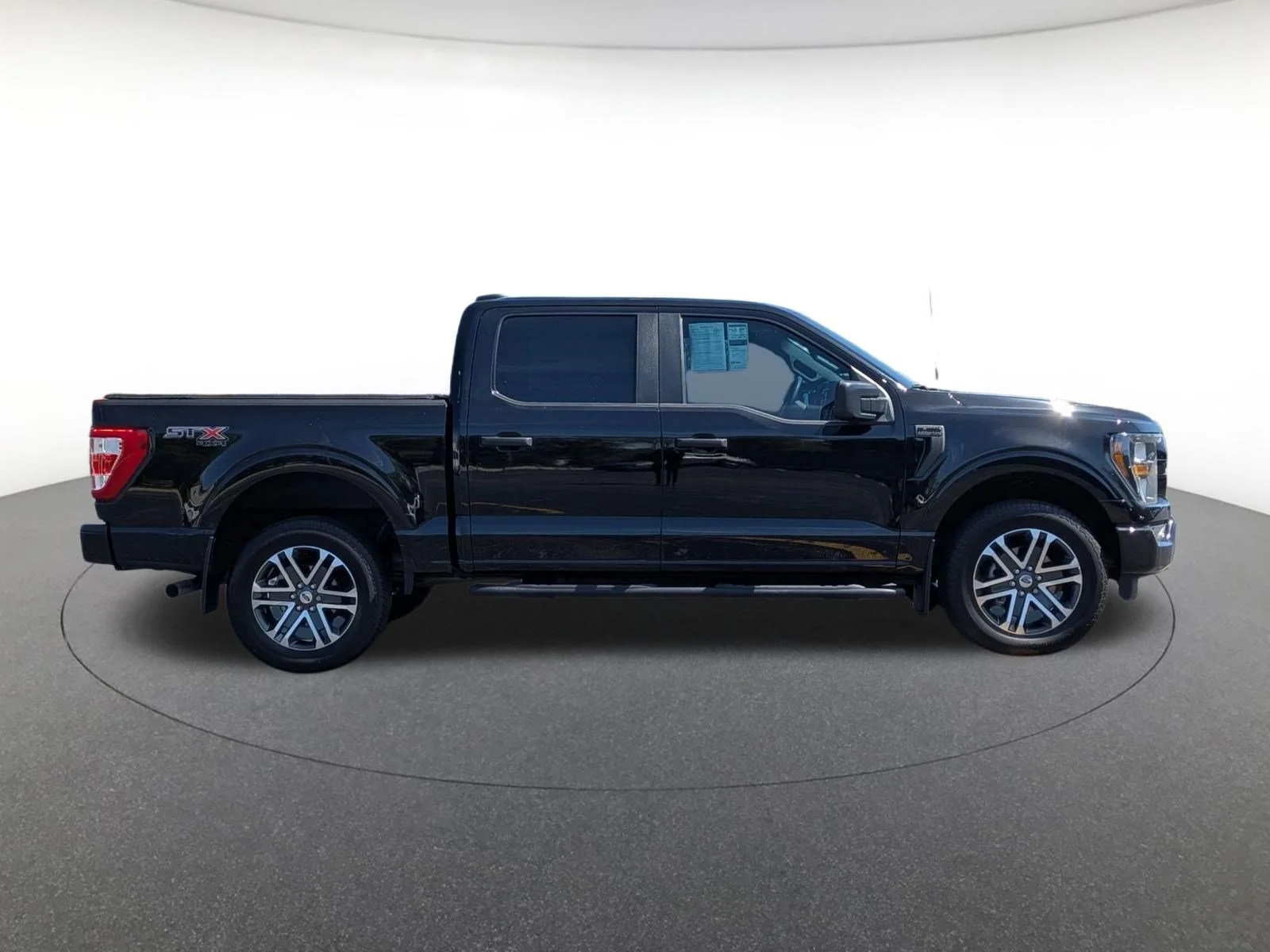 Used 2023 Black Ford XL image 4