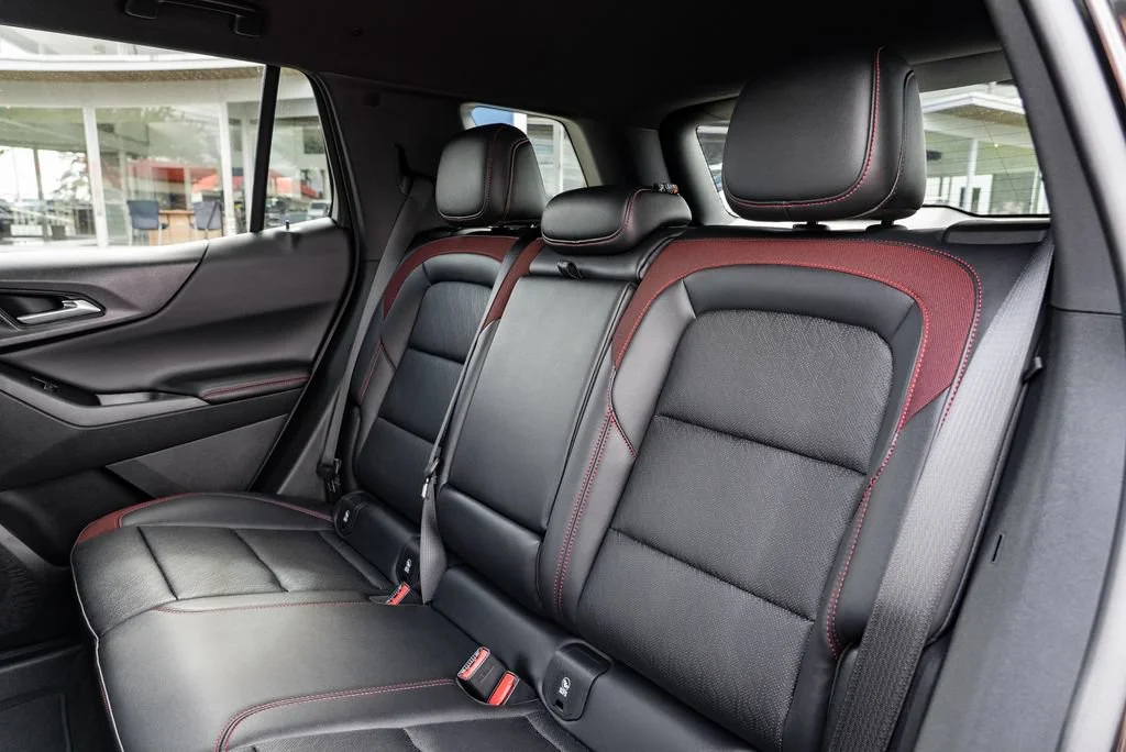 2027 Chevrolet Equinox RS - Photo 25