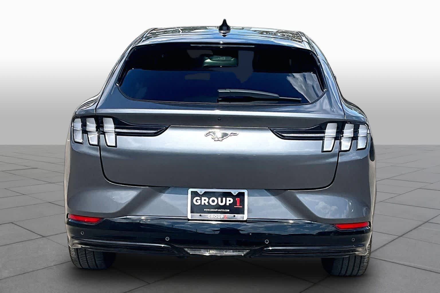 Used 2023 Carbonized Gray Metallic Ford Premium image 7