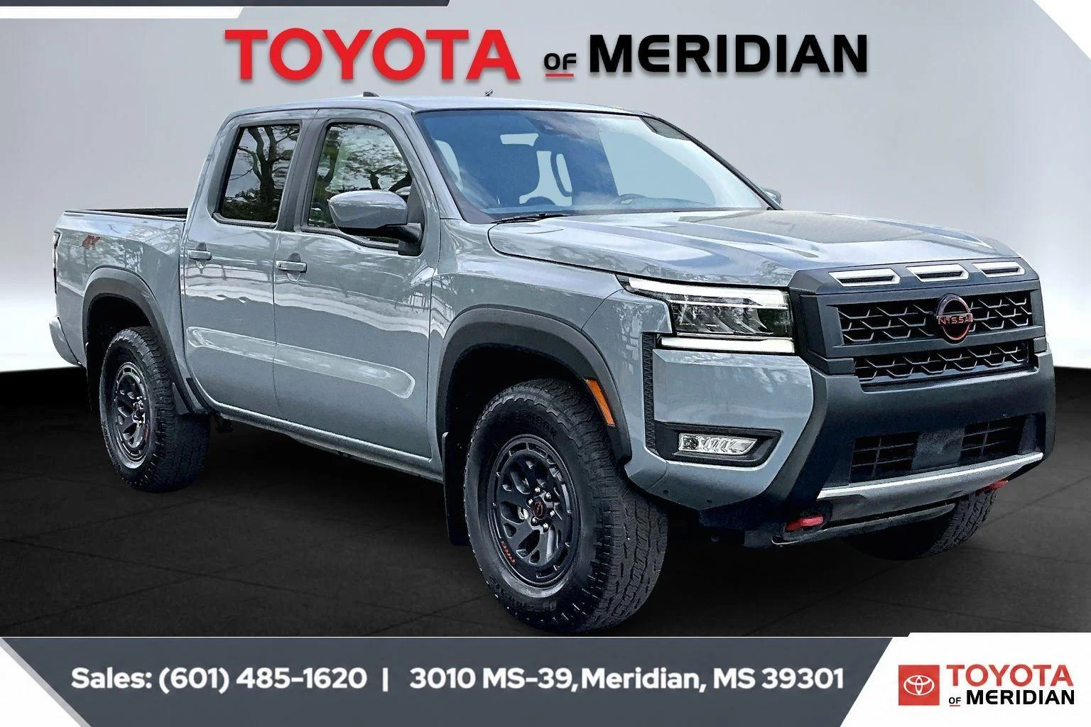 2025 Nissan Frontier PRO-4X Crew Cab 4X4's photo