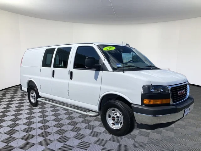 2025 GMC Savana 2500 Work Van
