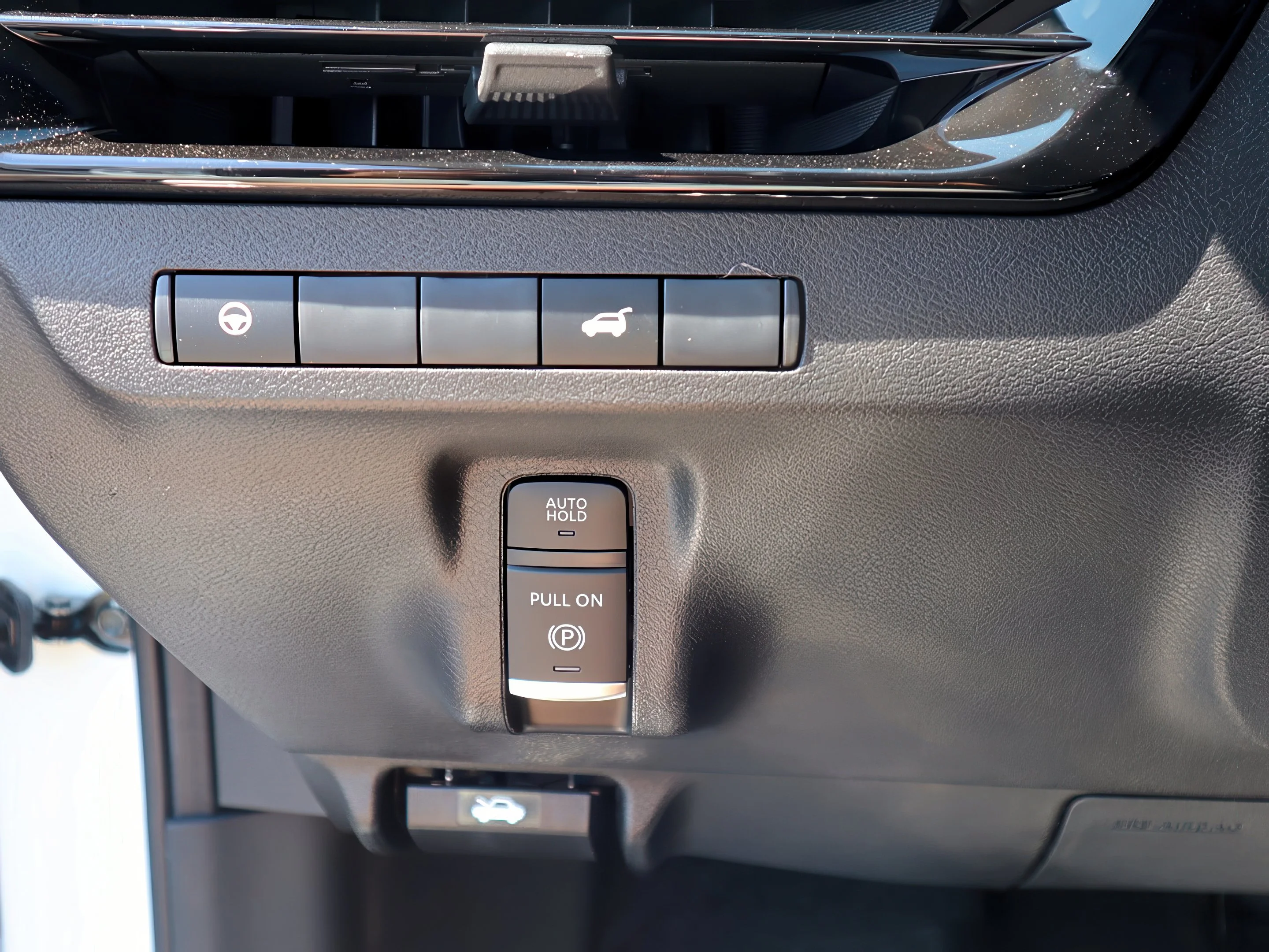 2025 Nissan Murano SV - Photo 16
