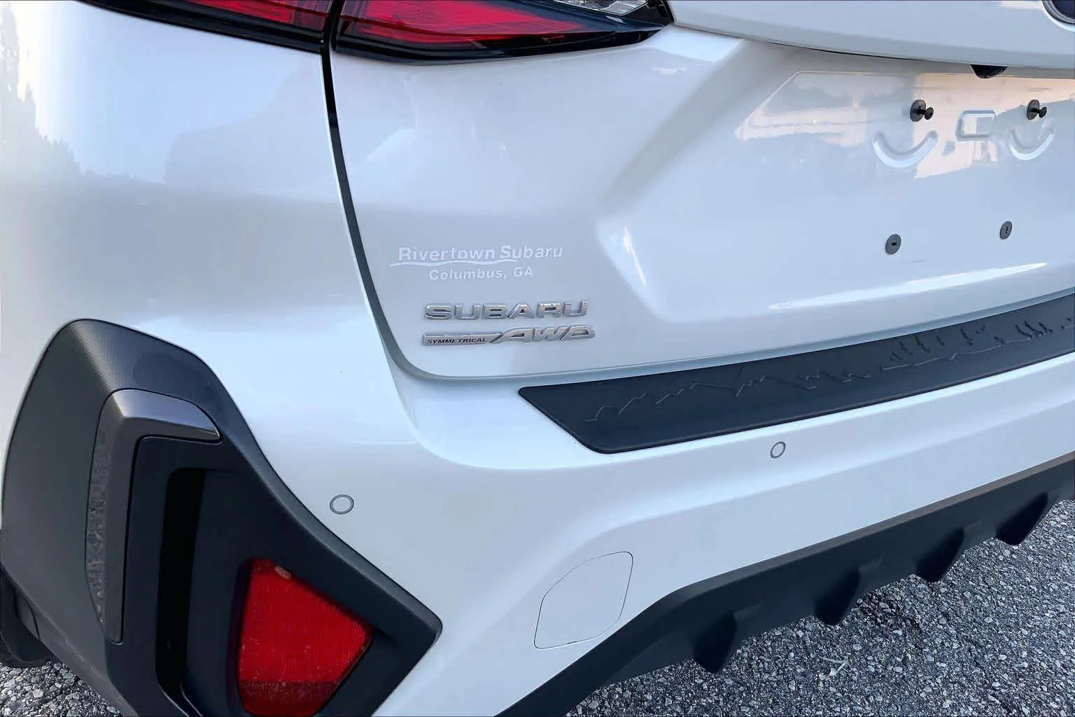 Used 2025 W3P/Crystal Whi Subaru Limited image 30