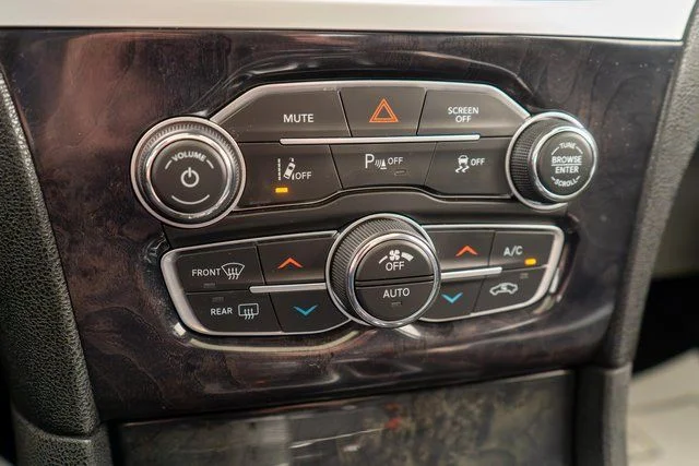 Used 2023 White Chrysler Touring image 30