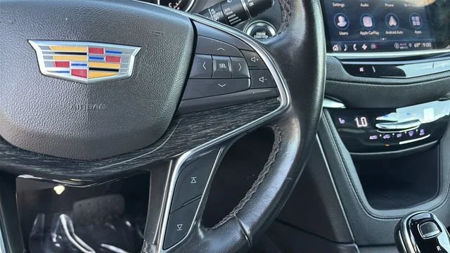 Used 2022 Rosewood Metallic Cadillac Premium Luxury image 24