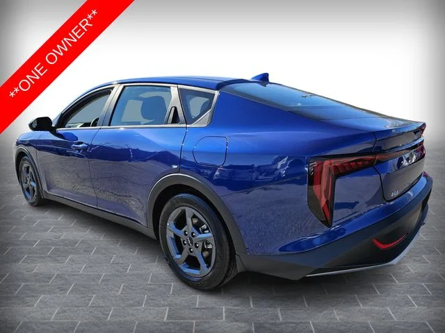 Used 2025 Blue Kia LXS image 5