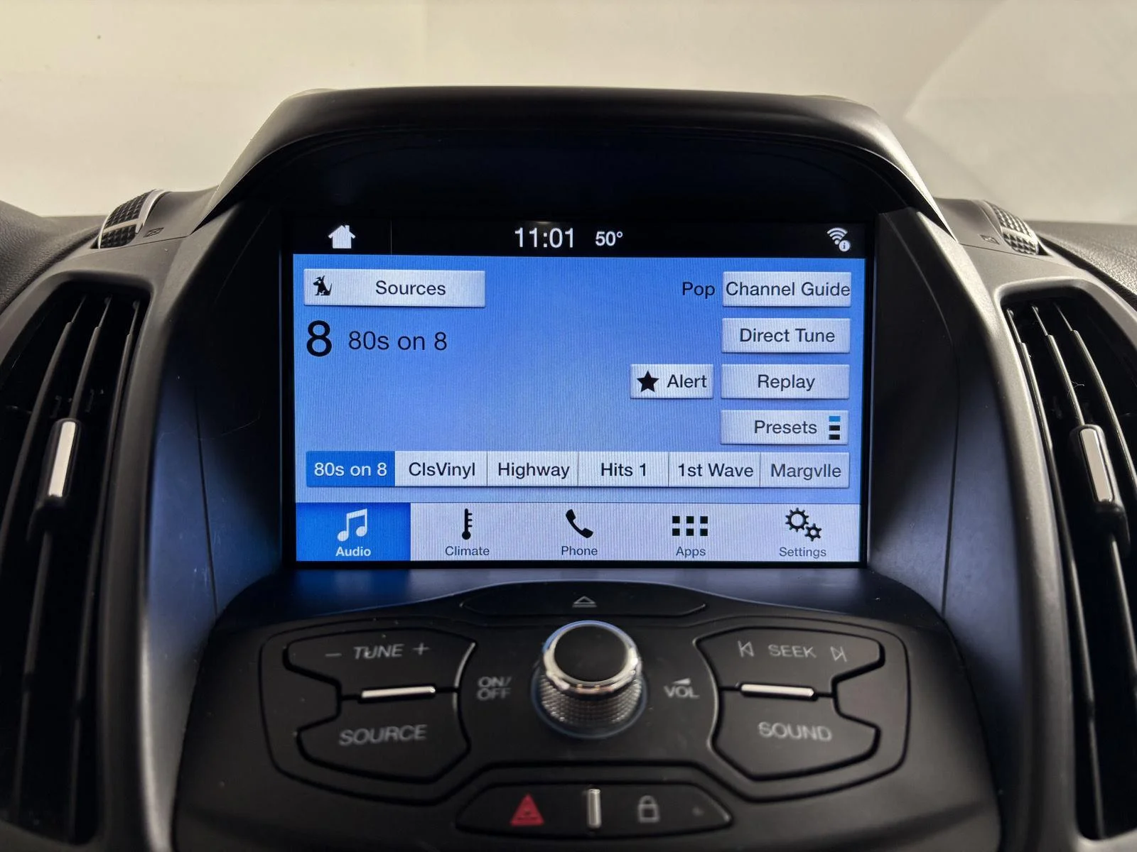Used 2016 Shadow Black Ford SE image 36