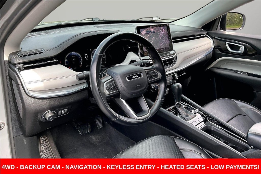Used 2022 Gray Jeep Limited image 21