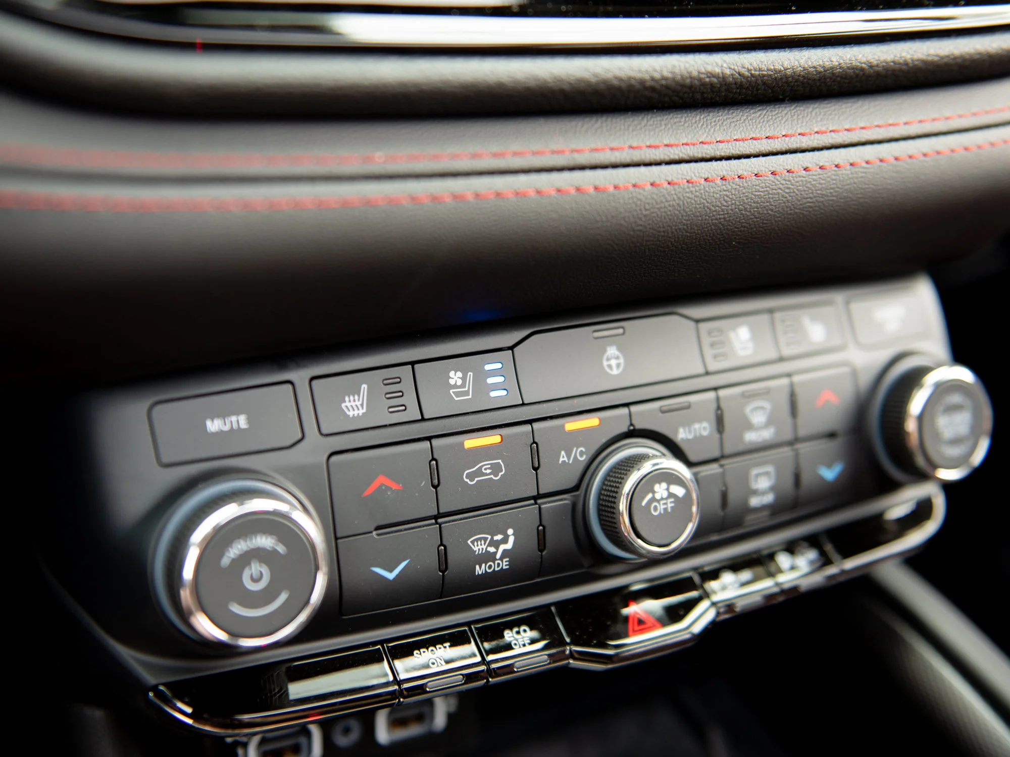 New 2026 Black Dodge GT Plus* HEMI V8 AWD image 20