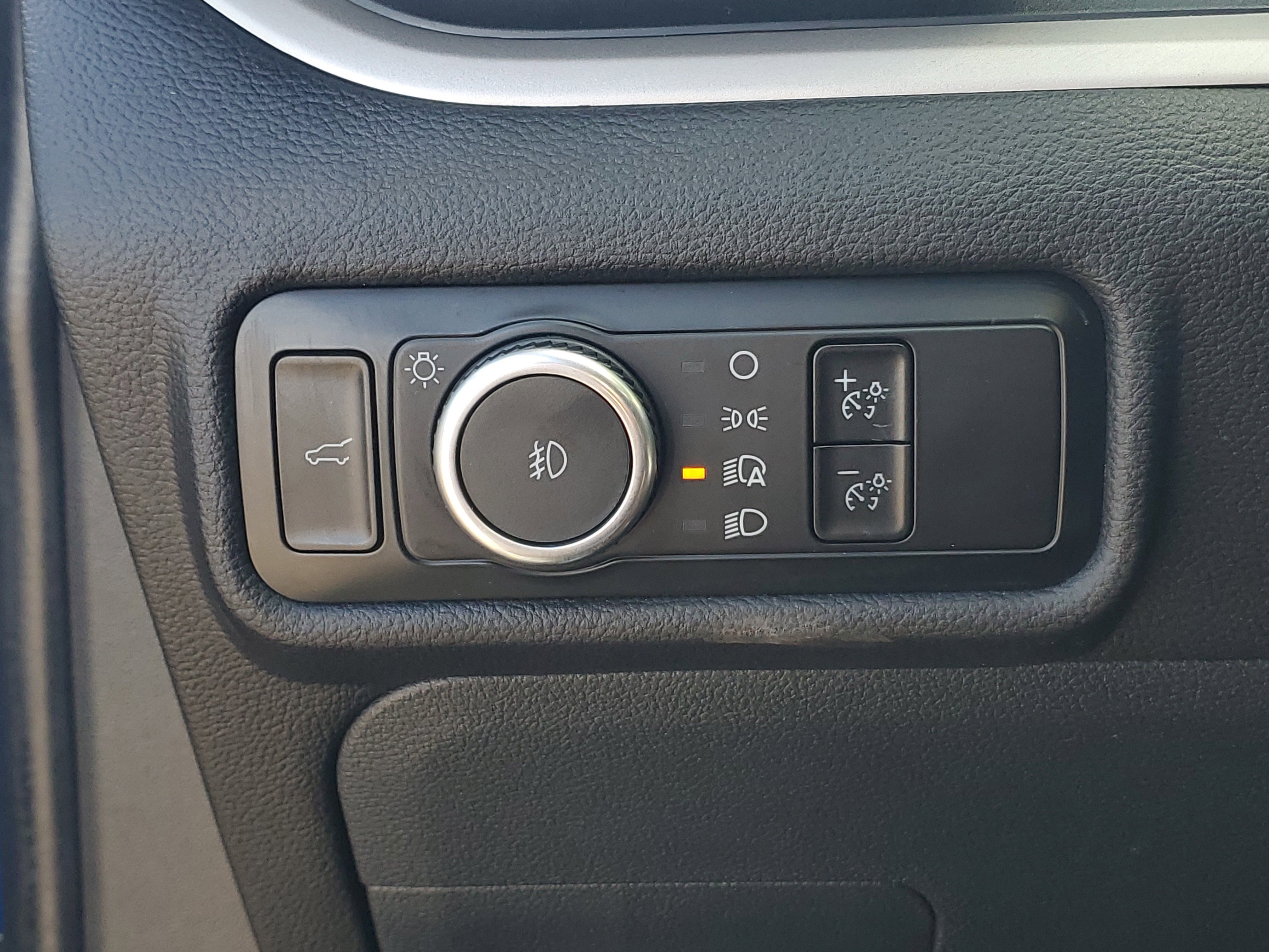 Used 2023 Blue Metallic Ford XLT image 13