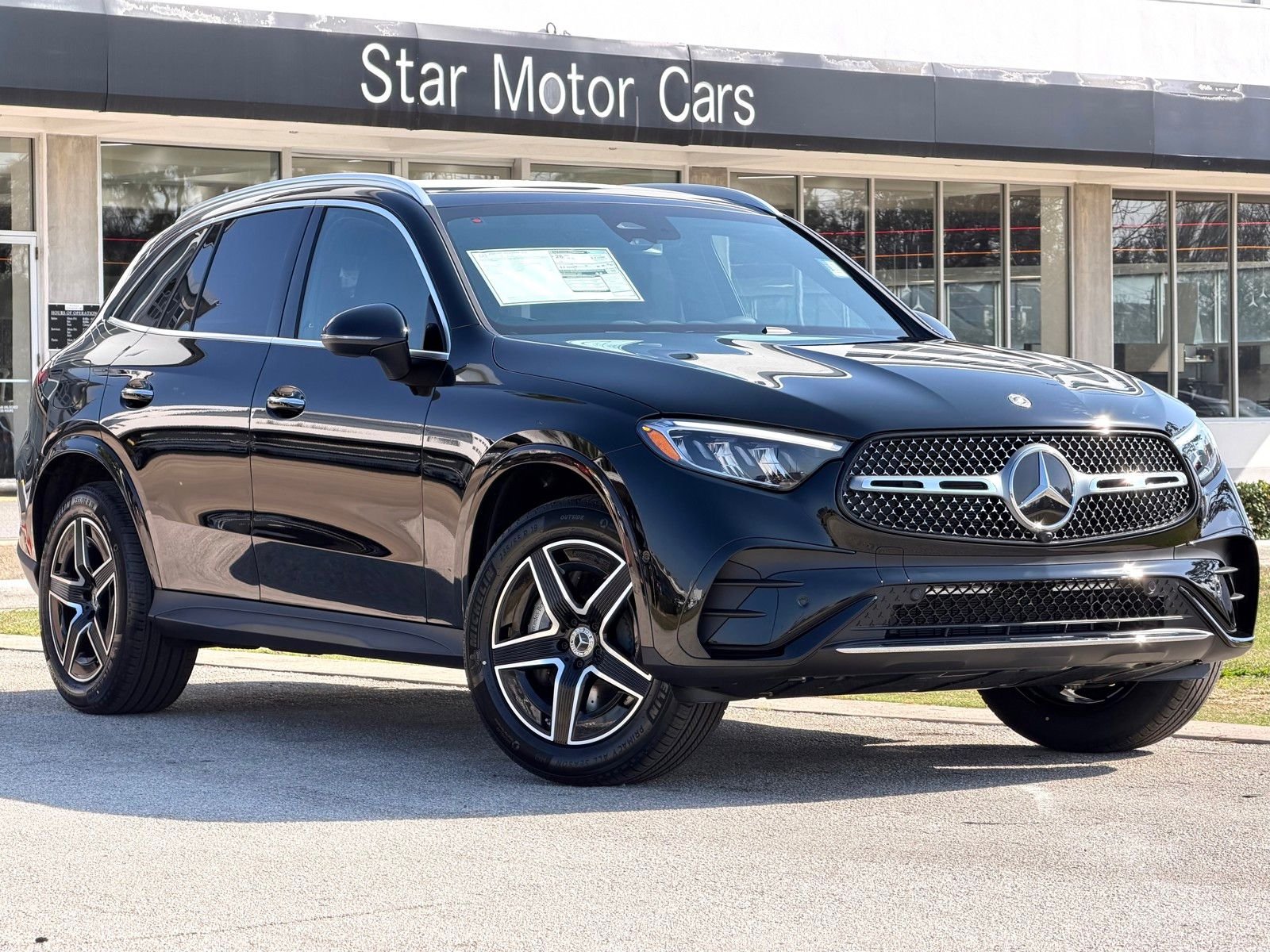 New 2026 Black Mercedes-Benz GLC 300 image 1