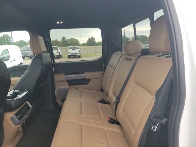 Used 2023 White Ford Lariat image 21