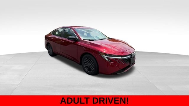 Used 2026 Red Nissan SV image 2