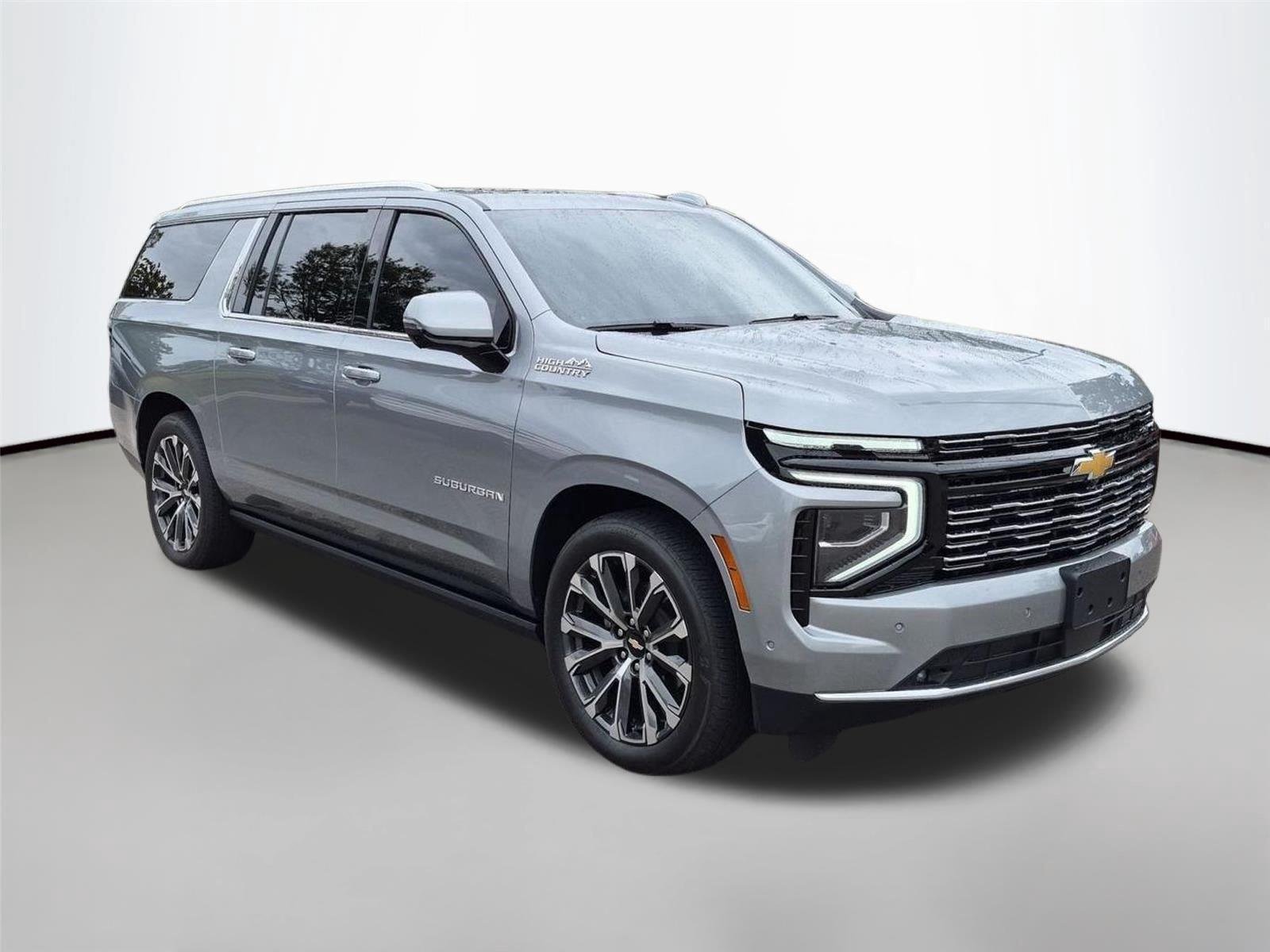 Used 2025 Sterling Gray Metallic Chevrolet High Country image 7