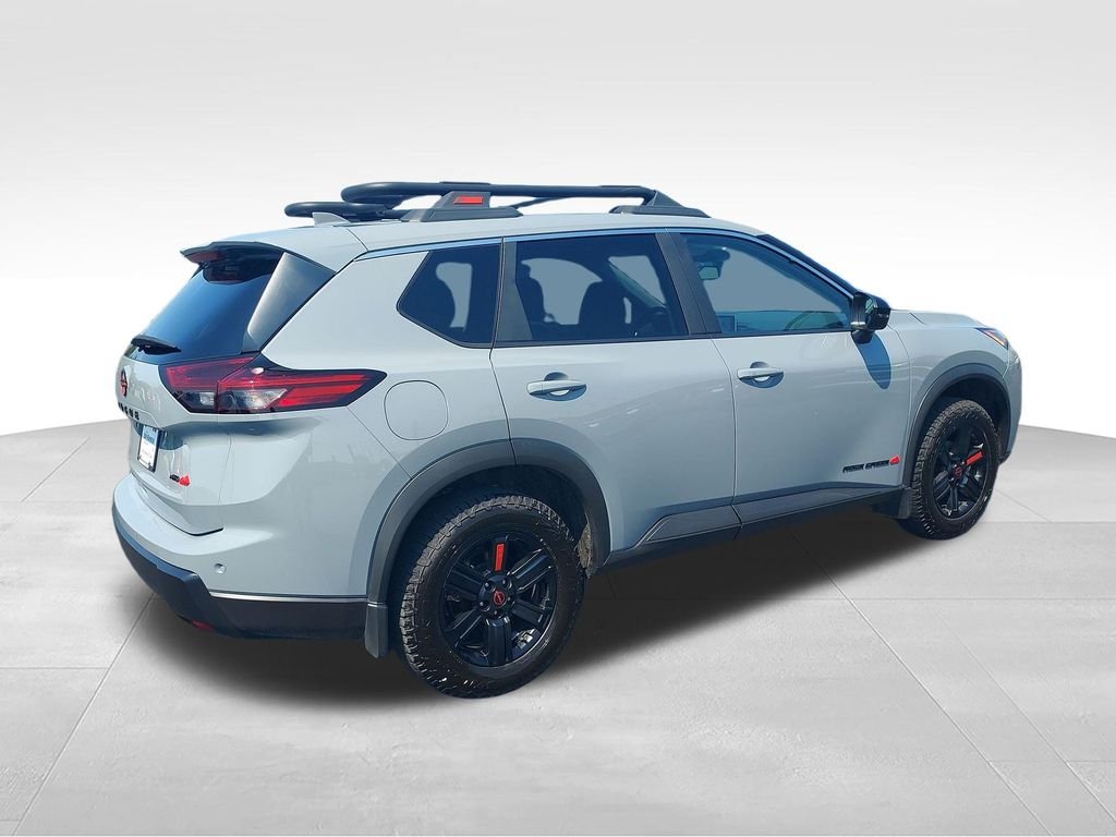 Used 2025 Gray Nissan Rock Creek image 5