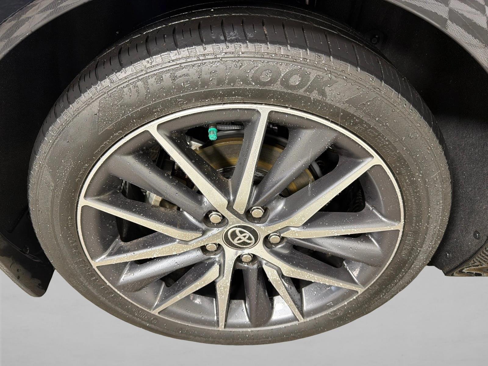 Used 2024 Midnight Black Metallic Toyota Hybrid XLE image 19