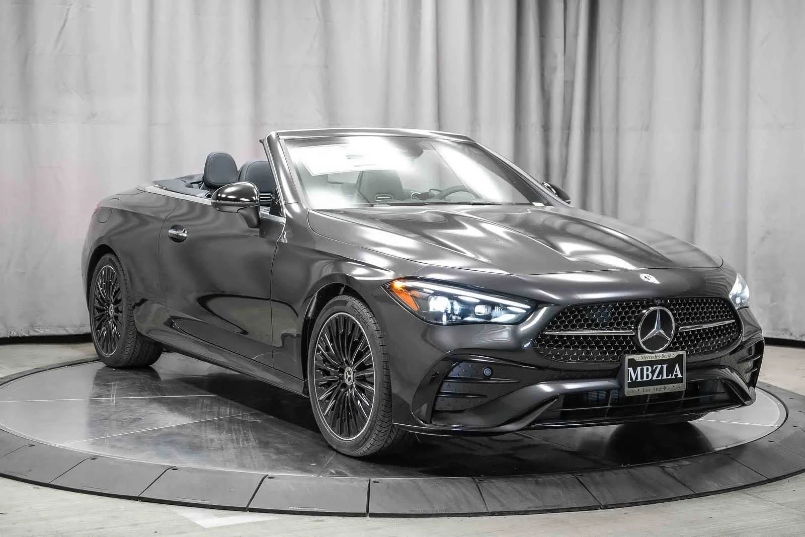 Nuevo 2026 Graphite Grey Metallic Mercedes-Benz CLE 450 imagen 55