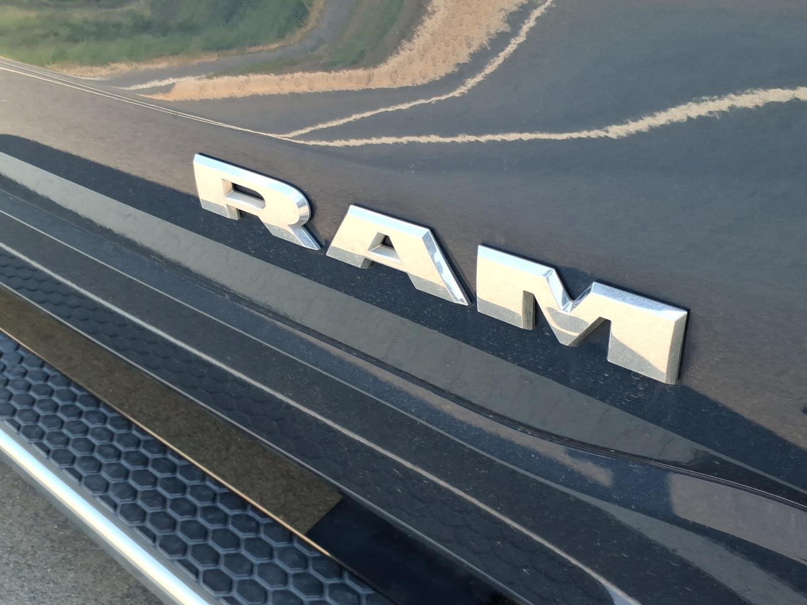 Used 2021 Patriot Blue Pearlcoat Ram Laramie image 19