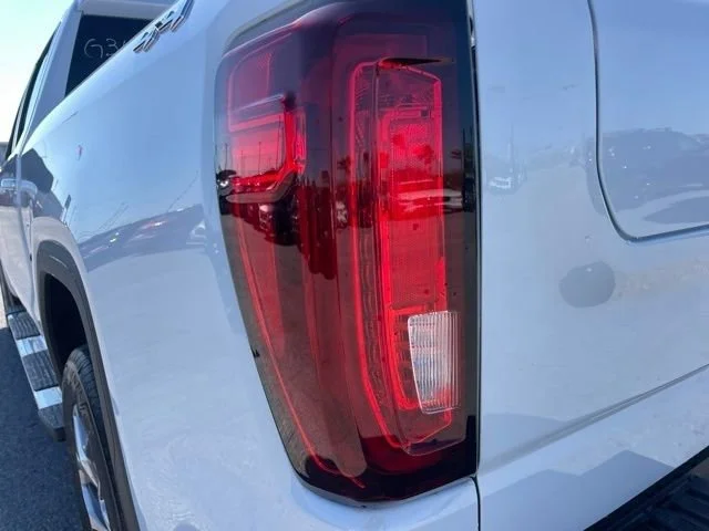 New 2026 Glacier White Tricoat GMC SLT image 7