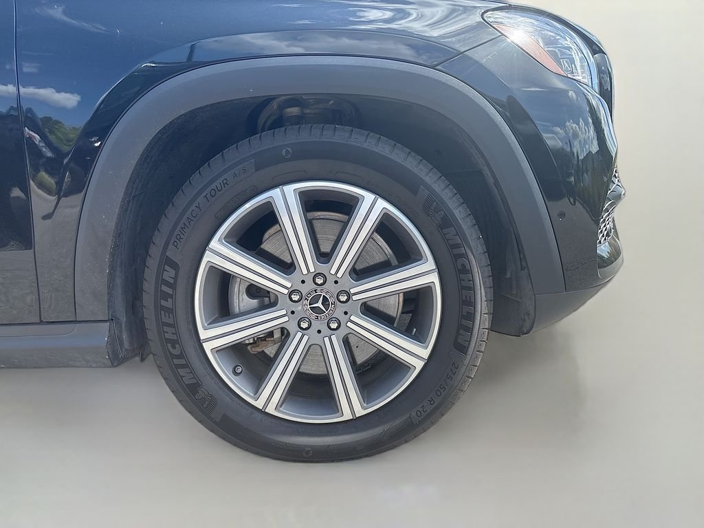 Used 2022 Black Mercedes-Benz GLS 450 image 10