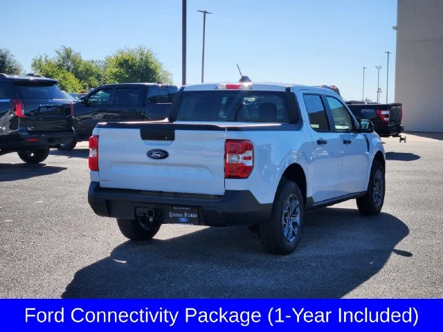 New 2026 Oxford White Ford XLT image 7