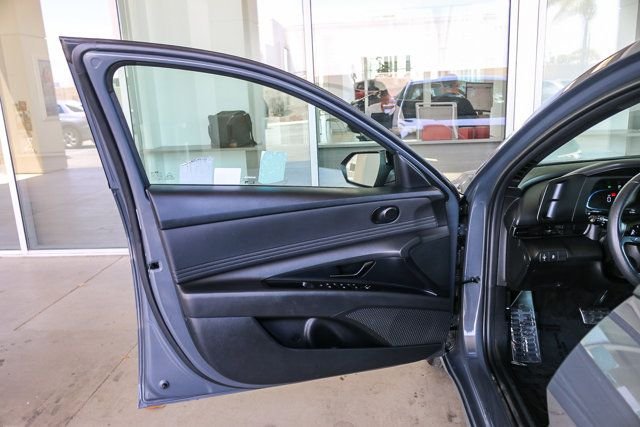 Certified Used 2025 Gray Hyundai SEL Sport image 24