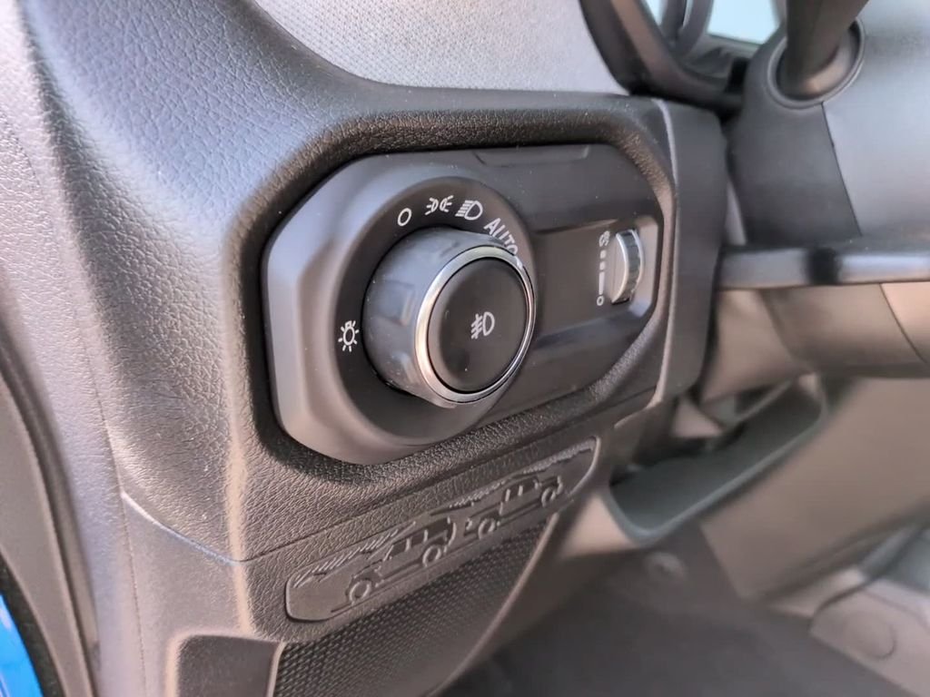 2026 Jeep Wrangler 2-Door Willys - Photo 18