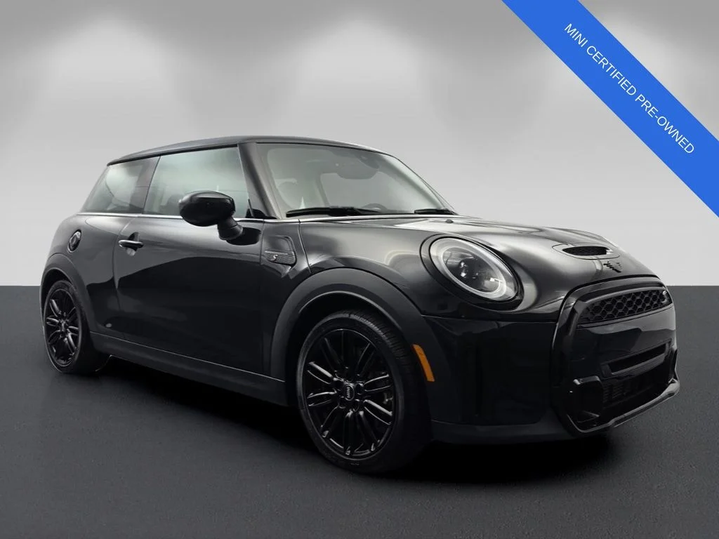 Certified Used 2024 Black MINI Signature image 1