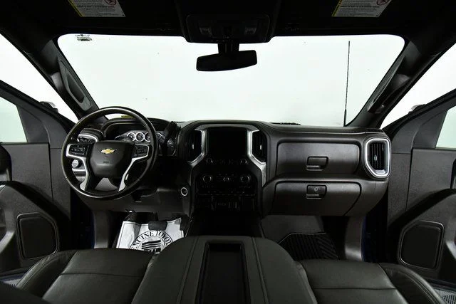 Used 2020 Blue Chevrolet LTZ image 19