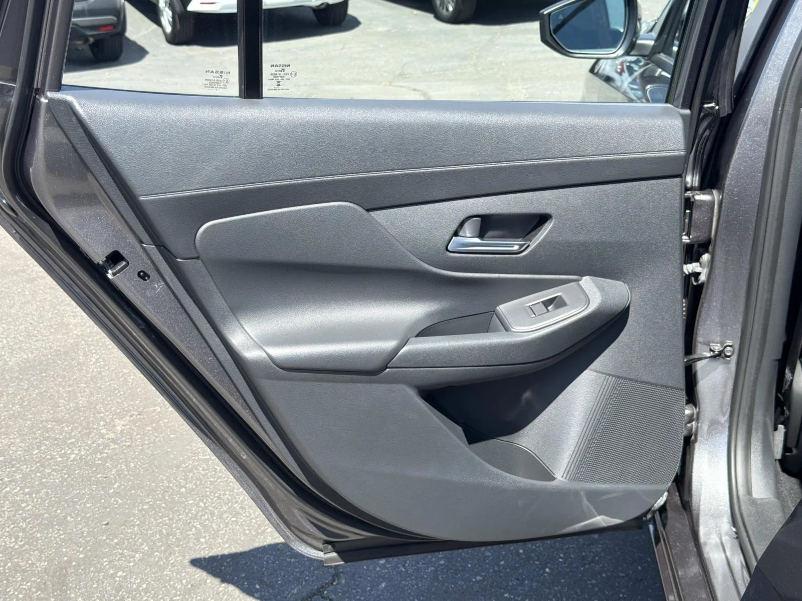 Used 2026 GUN METALLIC Nissan S image 25