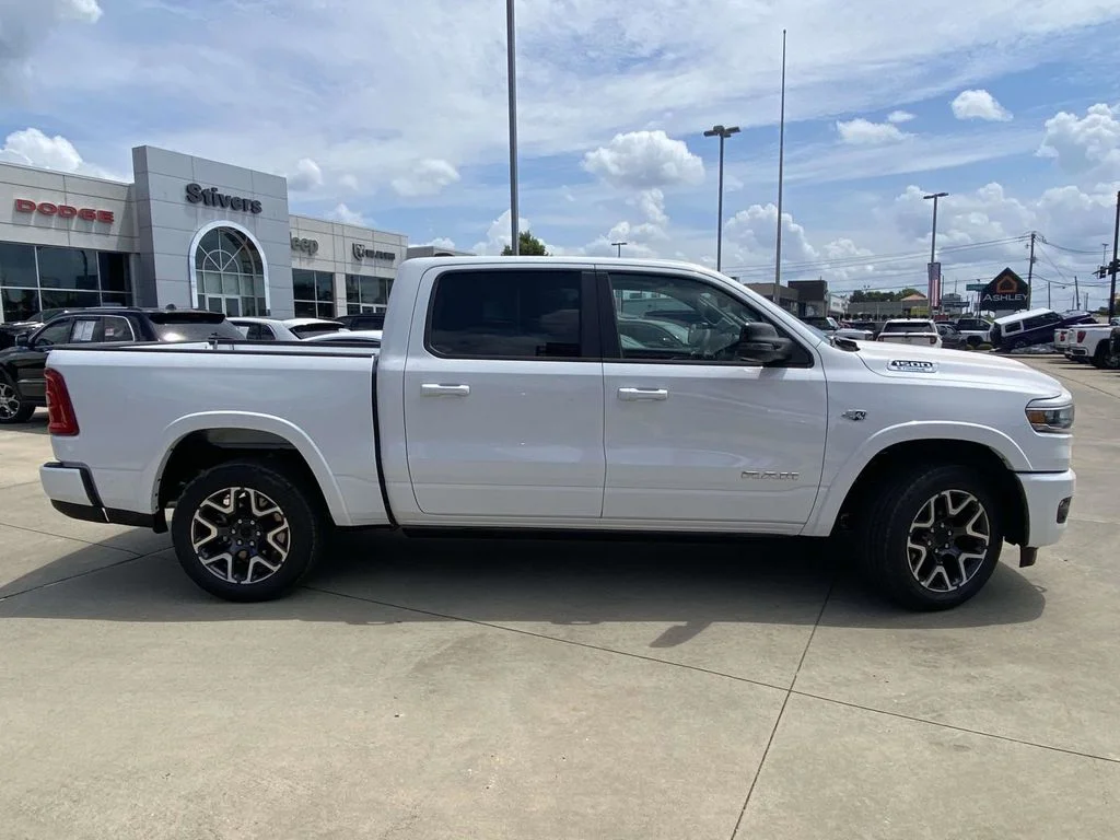 New 2026 Bright White Clear-Coat Exterior Paint RAM Laramie image 37
