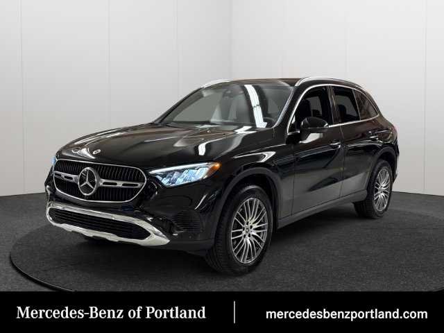 2026 Mercedes-Benz GLC Base
