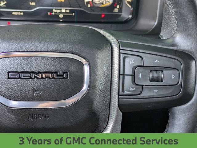 Used 2023 White GMC Denali image 22