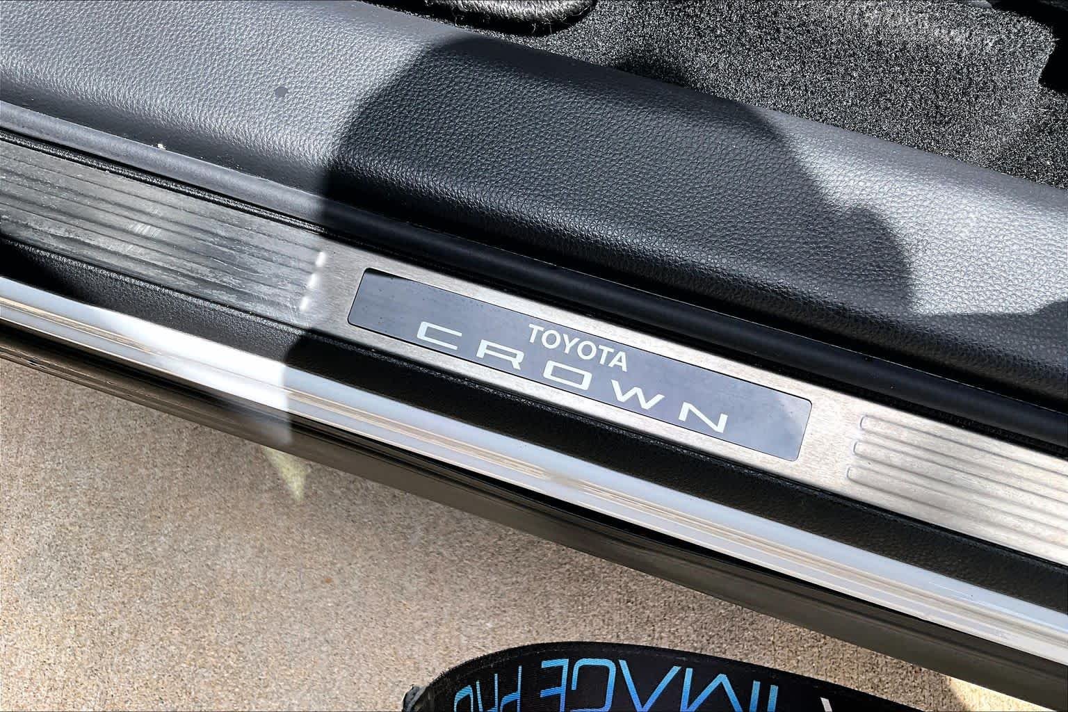 Certified Used 2024 Oxygen White Toyota Limited image 34