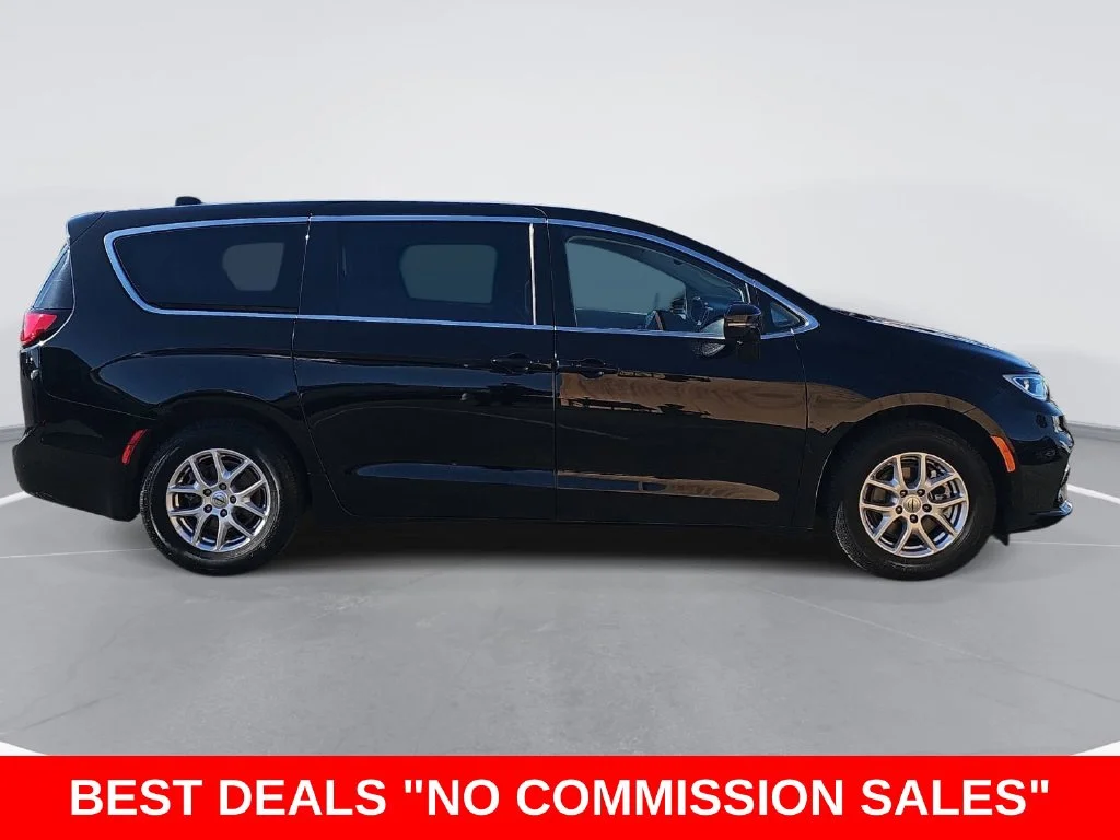Used 2024 Chrysler Pacifica Touring L with VIN 2C4RC1BG0RR140423 for sale in Watsonville, CA