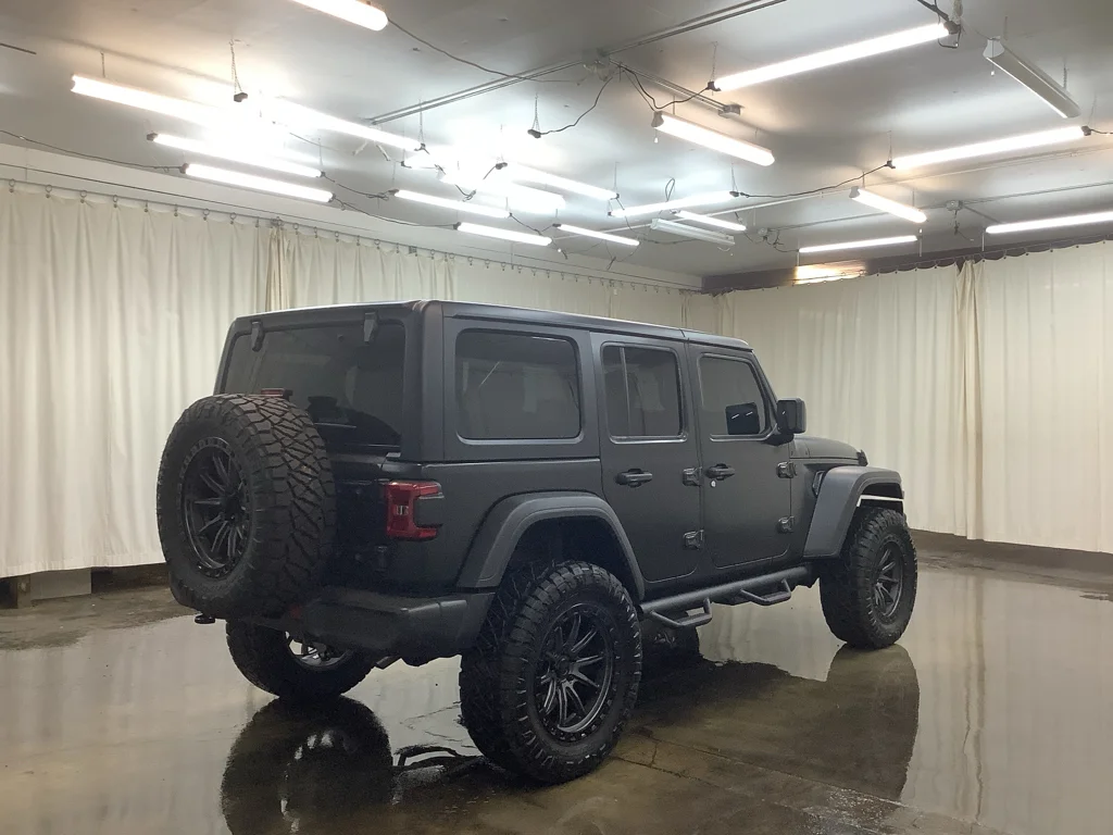 New 2026 Anvil Clear-Coat Exterior Paint Jeep Sport S image 5